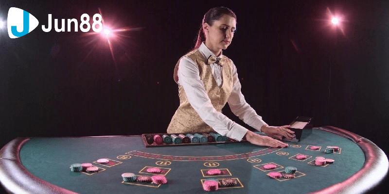 Trải nghiệm casino đỉnh cao cùng những nữ dealer chuyên nghiệp của Jun88